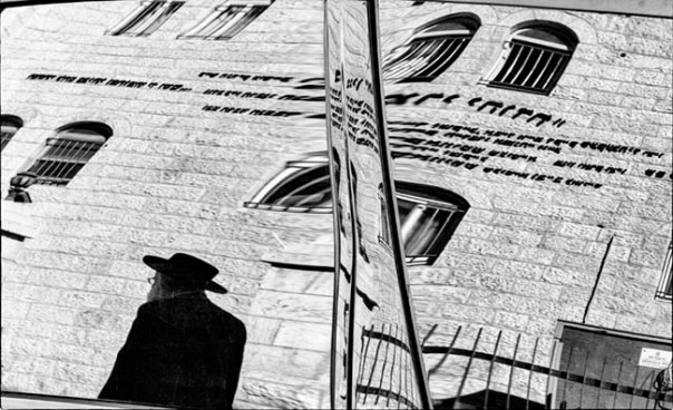 20141003 mea shearim bw0s.jpg